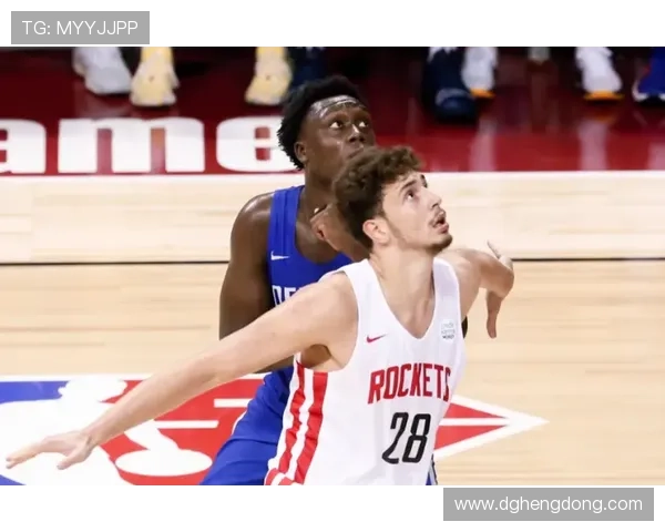 杰伦高度评价米诺特称其为理想侧翼具备尺寸与出色运动能力 杰伦高度评价米诺特称其为理想侧翼具备尺寸与出色运动能力