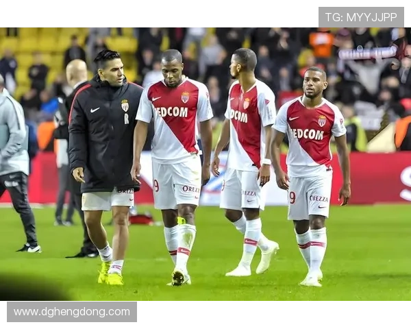 欧冠小组赛利物浦法兰克福加拉塔萨雷交锋战绩闭环分析 欧冠小组赛利物浦法兰克福加拉塔萨雷交锋战绩闭环分析