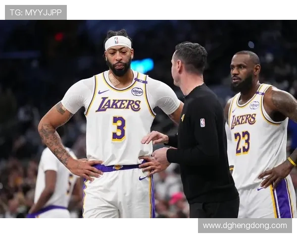 开拓者未来八天将两度对阵湖人 主客场各一次挑战詹姆斯 开拓者未来八天将两度对阵湖人 主客场各一次挑战詹姆斯